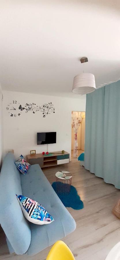 Lennida Studio Apartman With Free Parking Kavran Exterior photo